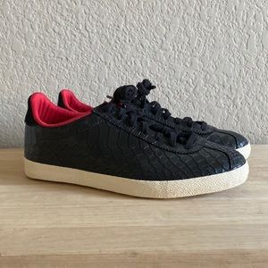 adidas Gazelle OG Dragon US 6 D65897